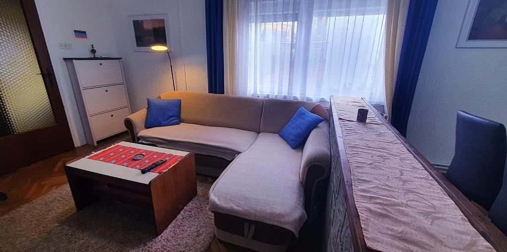 Apartman Ksenija Dakovo Exterior photo